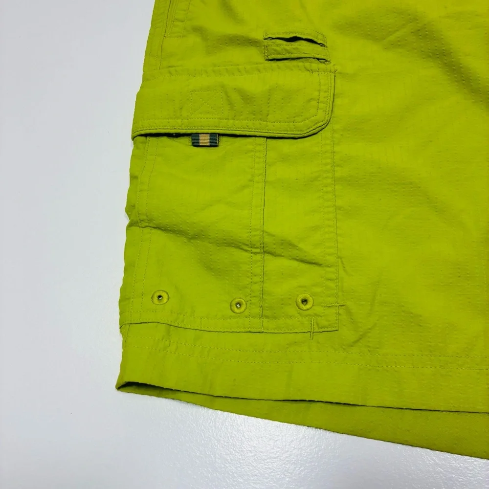Tommy Bahama Men Swimming Trunks Size XL Green 100% Nylon Elastic Waist lined‎